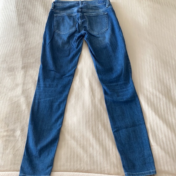 Guess Ripped Jeans - Picture 3 of 3